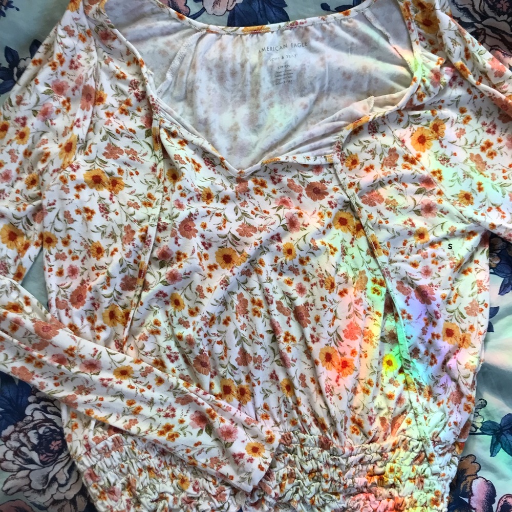 AE soft and sexy floral long sleeve
